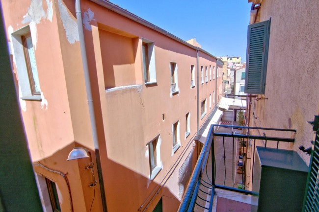 Appartamento in vendita a Rio (LI)