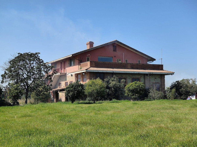 Terreno agricolo in vendita a Casalazzara, Aprilia (LT)