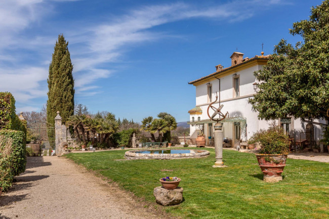 Villa in vendita a Rieti (RI)