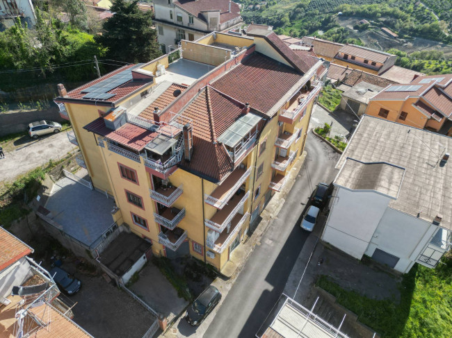 Appartamento in vendita a Ogliastro Cilento (SA)