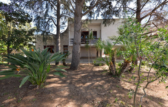Villa in vendita a San Donaci (BR)