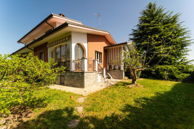 Villa in vendita a Chieri (TO)
