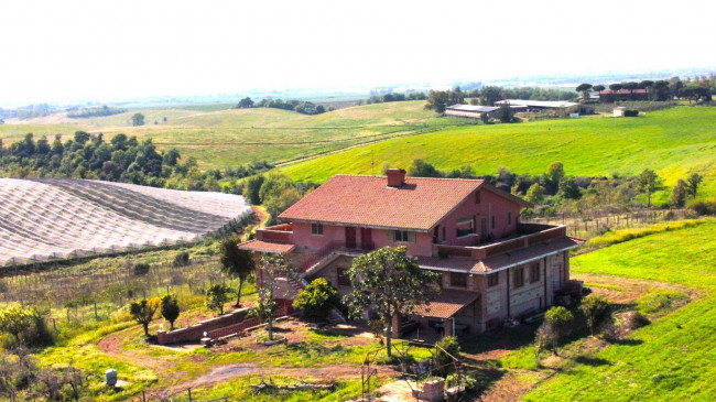 Terreno agricolo in vendita a Casalazzara, Aprilia (LT)