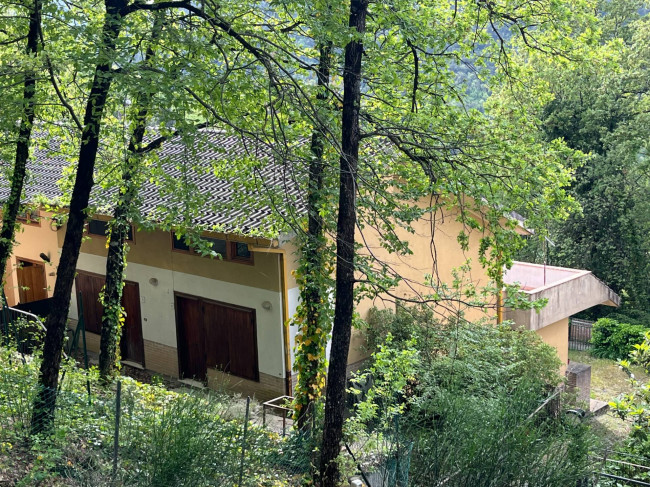 Casa semi-indipendente in vendita a Spoleto (PG)