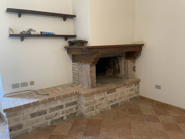 Casa semi-indipendente in vendita a Borgo Cerreto, Cerreto Di Spoleto (PG)