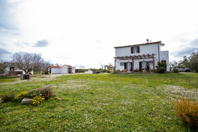 Rustico in vendita a Tarquinia (VT)