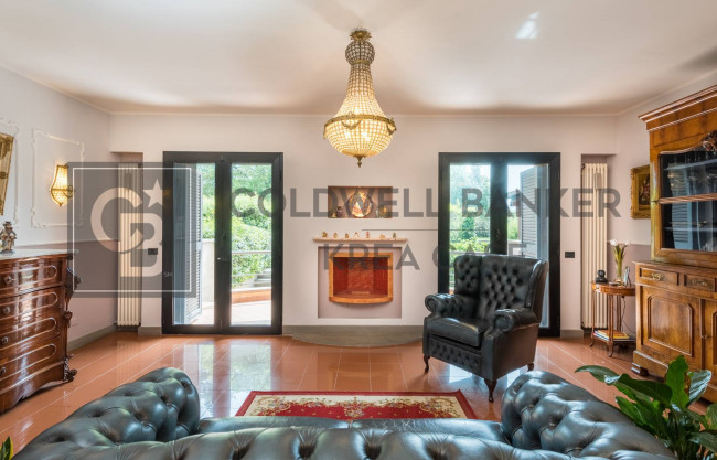Villa in vendita a Ciampino (RM)