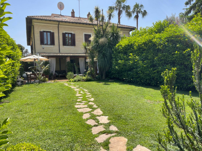 Villa in vendita a Bravetta, Roma (RM)