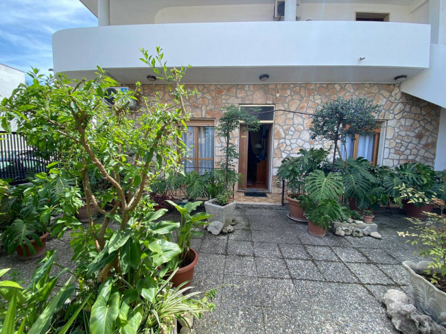 Casa indipendente in vendita a Pulsano (TA)