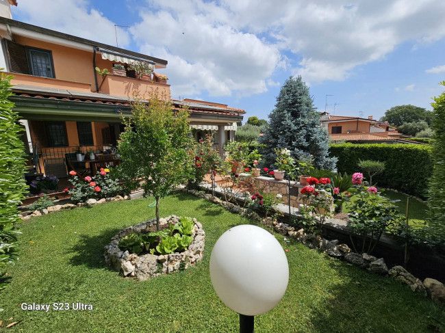 Villa in vendita a Le Rughe, Formello (RM)