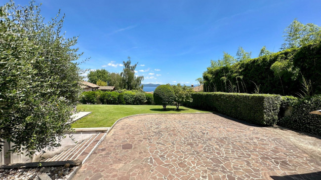 Villa in vendita a Bracciano (RM)