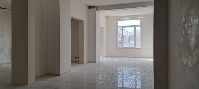 Loft/Open space in vendita a Taranto (TA)