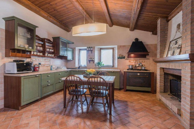 Villa in vendita a Cagli (PU)