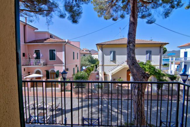 Appartamento in vendita a Marina Di Campo, Campo Nell'elba (LI)