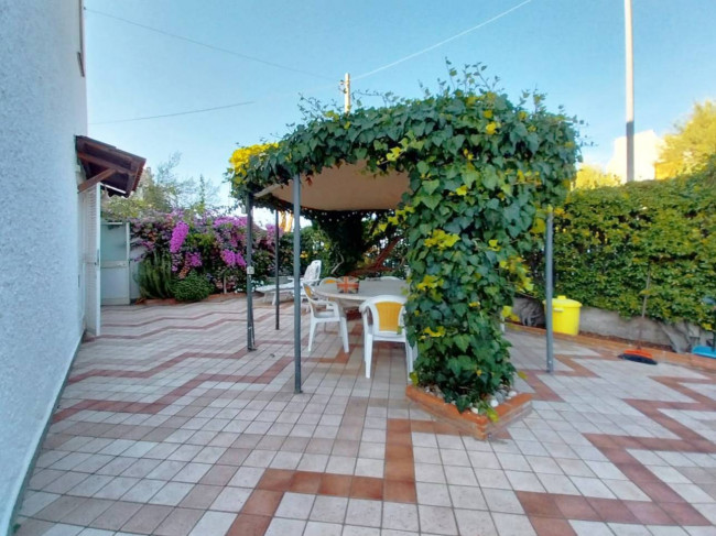 Villa in vendita a Lido Di Tarquinia, Tarquinia (VT)