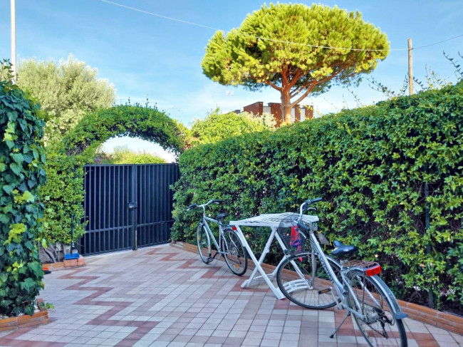 Villa in vendita a Lido Di Tarquinia, Tarquinia (VT)