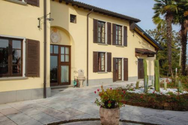 Villa in vendita a Salò (BS)