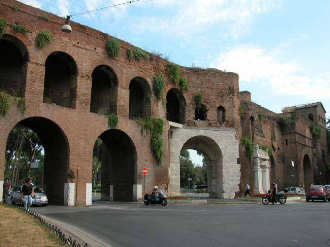 Attività commerciale in vendita a Centro Storico, Roma (RM)