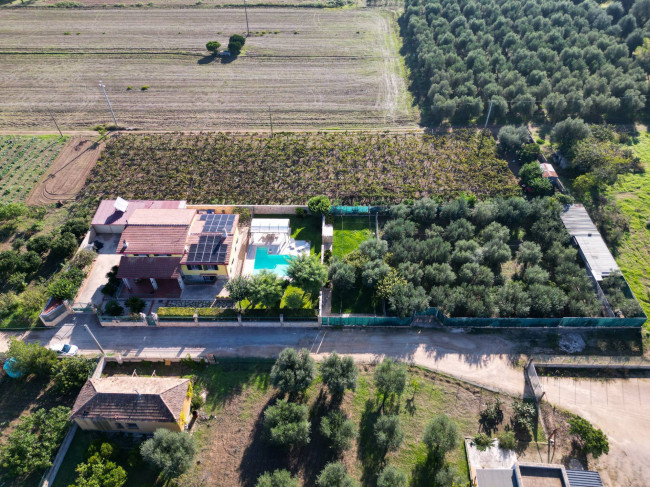 Villa in vendita a Leporano (TA)