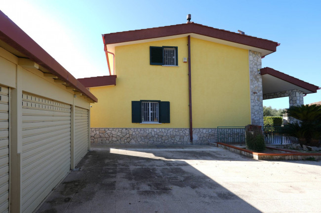 Villa in vendita a Leporano (TA)