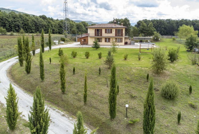 Villa in vendita a Gubbio (PG)