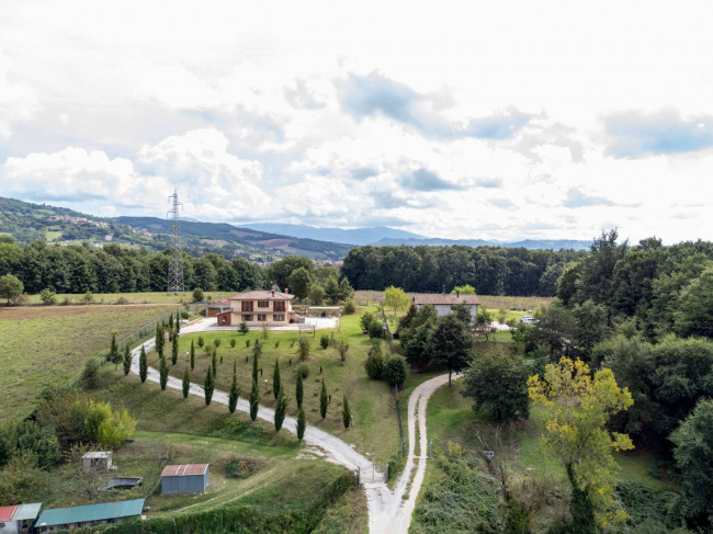 Villa in vendita a Gubbio (PG)