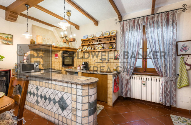 Villa in vendita a Grottaferrata (RM)