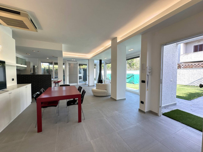 Villa in vendita a Lido Di Tarquinia, Tarquinia (VT)