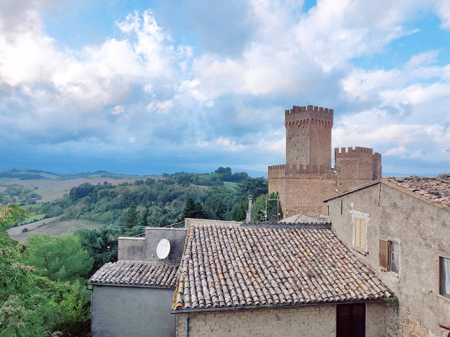 Rustico in vendita a Proceno (VT)