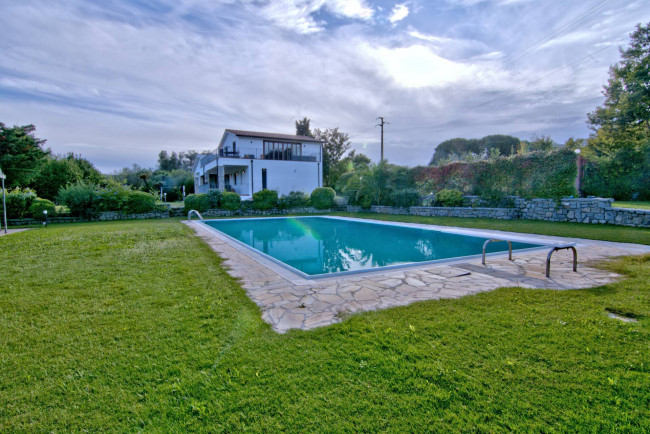 Villa in vendita a Marina Di Campo, Campo Nell'elba (LI)