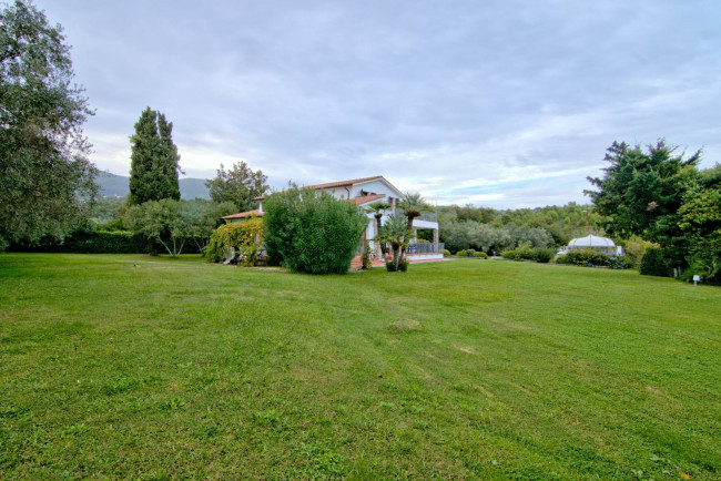 Villa in vendita a Marina Di Campo, Campo Nell'elba (LI)