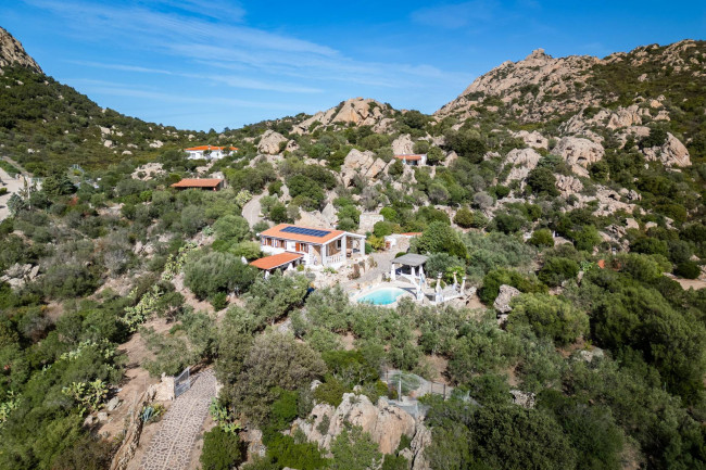 Villa in vendita a Olbia (SS)