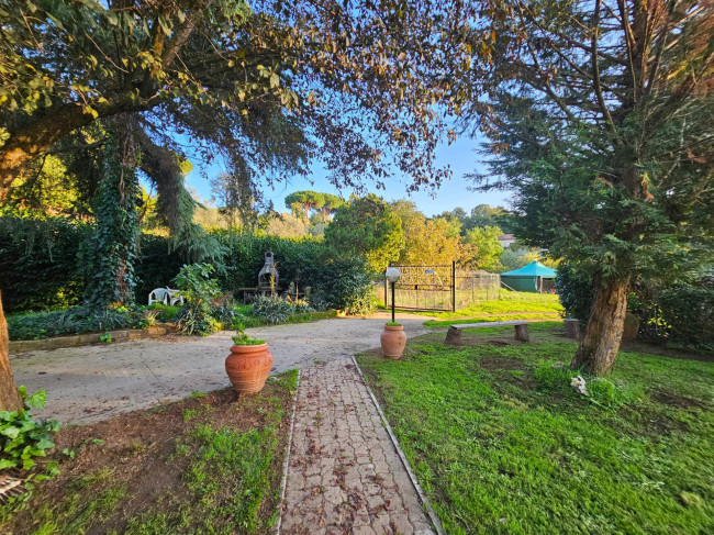 Villa in vendita a Viterbo (VT)