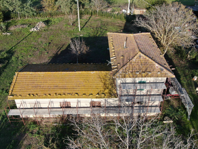 Rustico in vendita a Canino (VT)