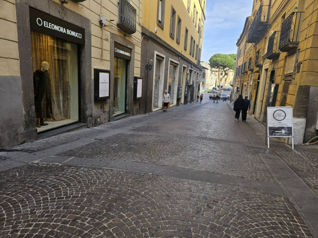 Fondo commerciale in affitto a Viterbo (VT)