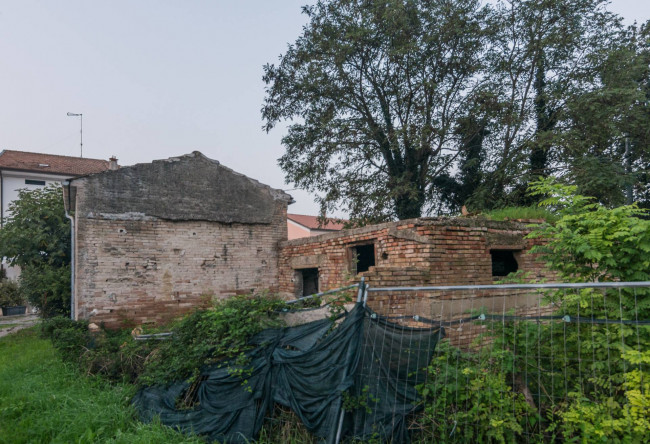 Rustico in vendita a San Giovanni In Marignano (RN)