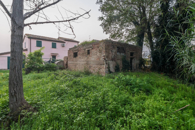 Rustico in vendita a San Giovanni In Marignano (RN)