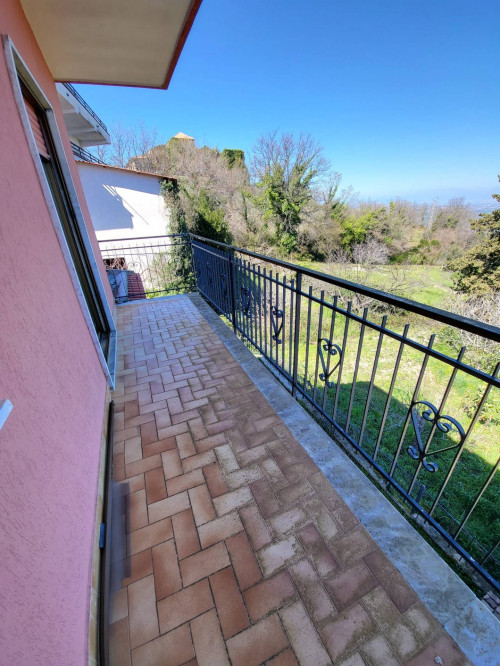 Villa in vendita a Ogliastro Cilento (SA)