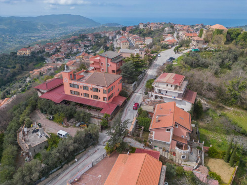 Villa in vendita a Ogliastro Cilento (SA)