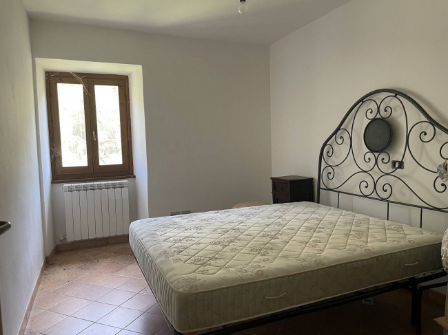 Appartamento in vendita a Borgo Cerreto, Cerreto Di Spoleto (PG)