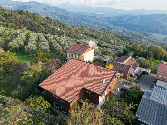 Casa semi-indipendente in vendita a Orria (SA)