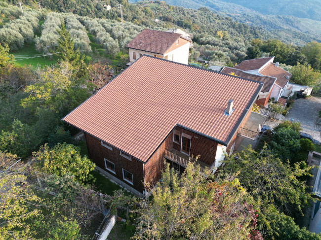 Casa semi-indipendente in vendita a Orria (SA)