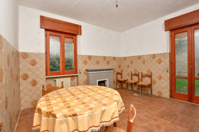 Casa semi-indipendente in vendita a Orria (SA)