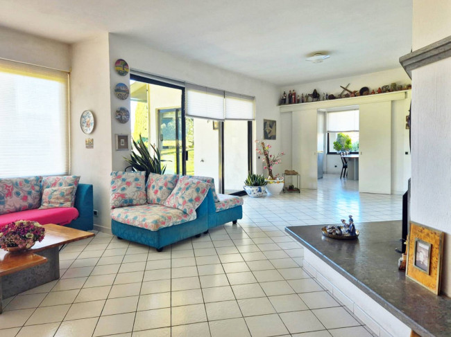 Villa in vendita a Marina Velca, Tarquinia (VT)