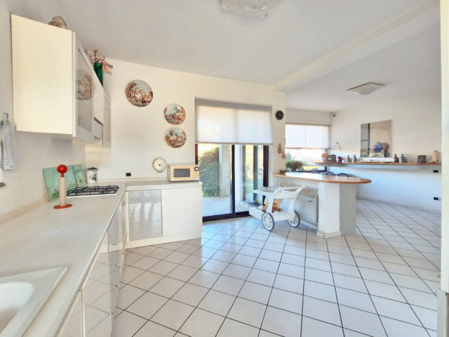 Villa in vendita a Marina Velca, Tarquinia (VT)