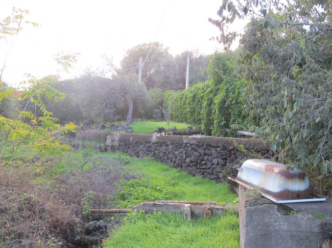 Terreno agricolo in vendita a Cannizzaro, Aci Castello (CT)