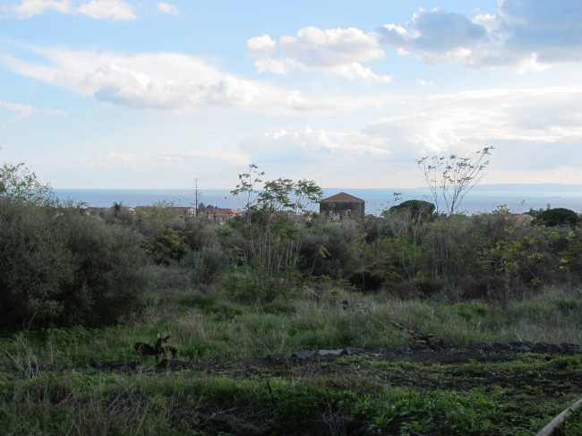 Terreno agricolo in vendita a Cannizzaro, Aci Castello (CT)