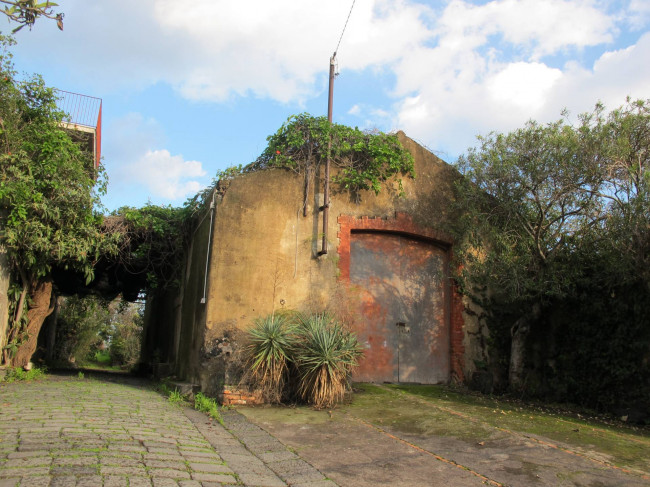 Terreno agricolo in vendita a Cannizzaro, Aci Castello (CT)