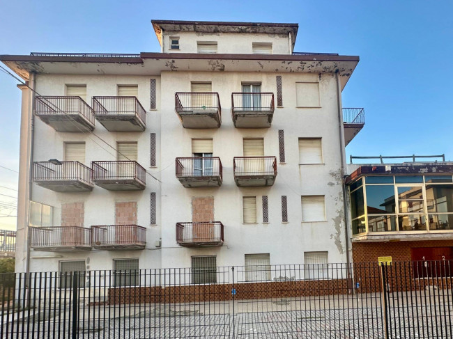 Albergo/Hotel in vendita a Bellariva, Rimini (RN)