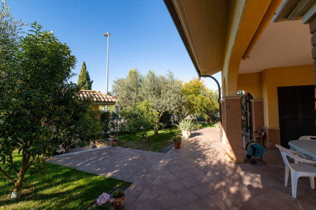 Villa in vendita a Monterotondo (RM)